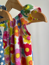 Size 00 Flutter Sleeve Dress