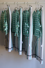 'The Front Yard' - Set