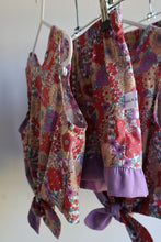 'Sunday Market' - Set