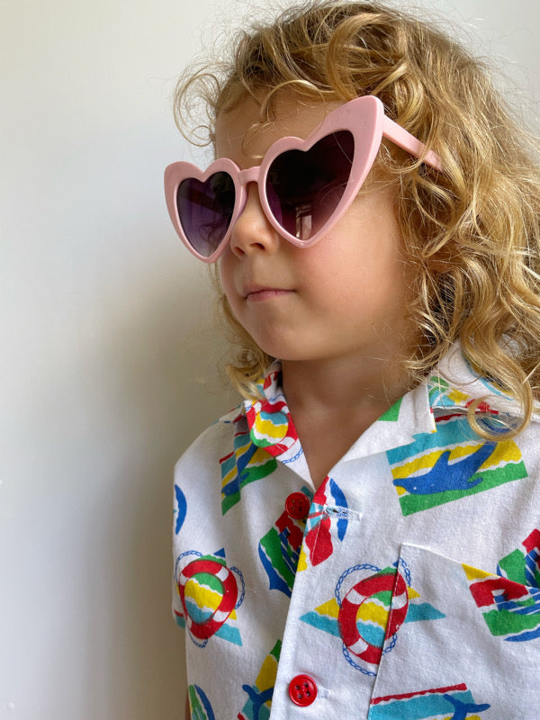 Black / Pink Heart Sunglasses - Adult